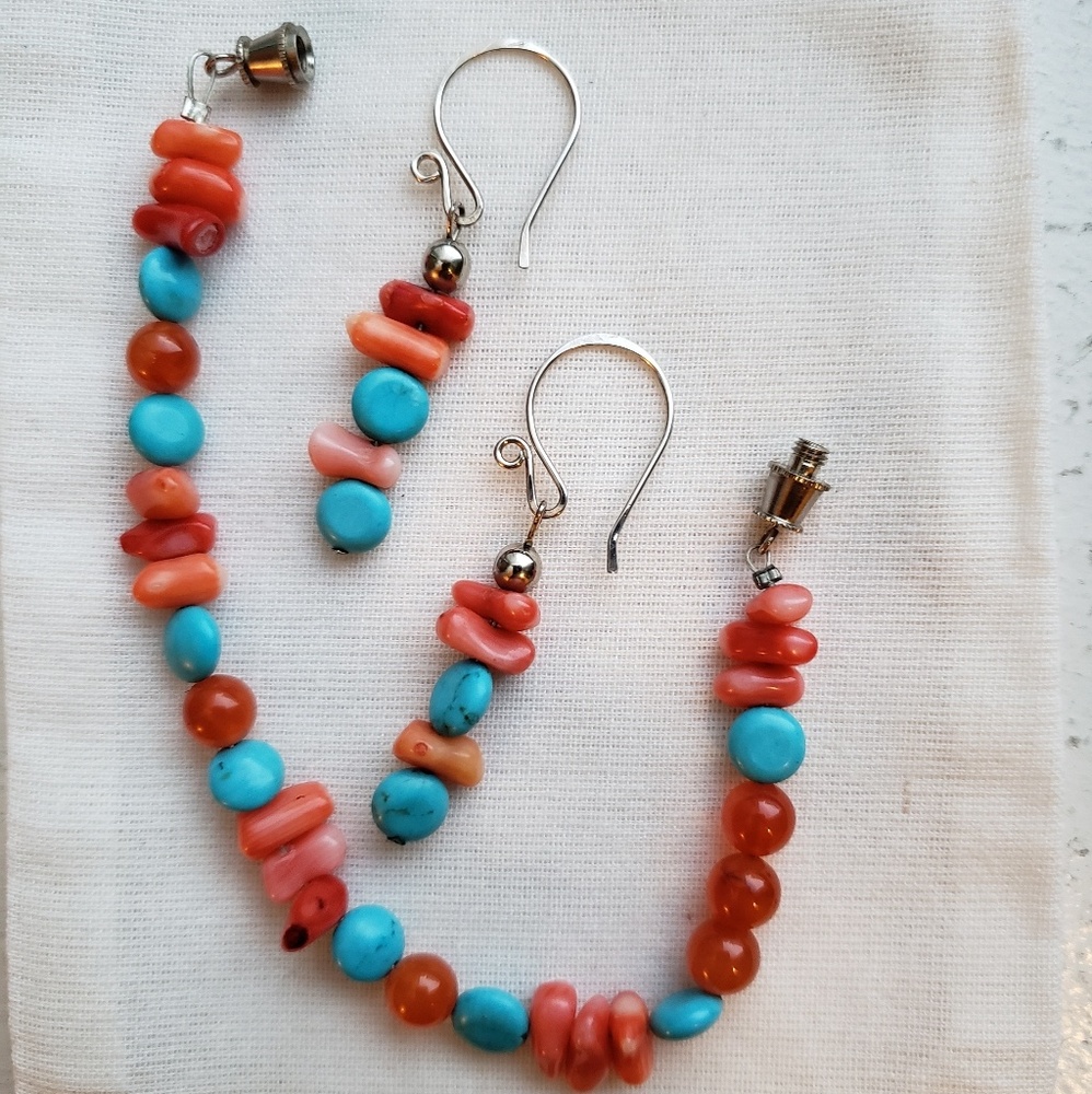 Coral 💕Turquoise💙 Silver💥 Bracelet Earrings Set